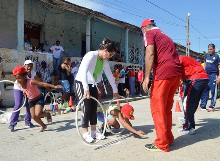 Juegos para desarrollar habilidades deportivas gozan de preferencia entre los pequeños. (Foto: Carlos Luis Sotolongo/ Escambray)