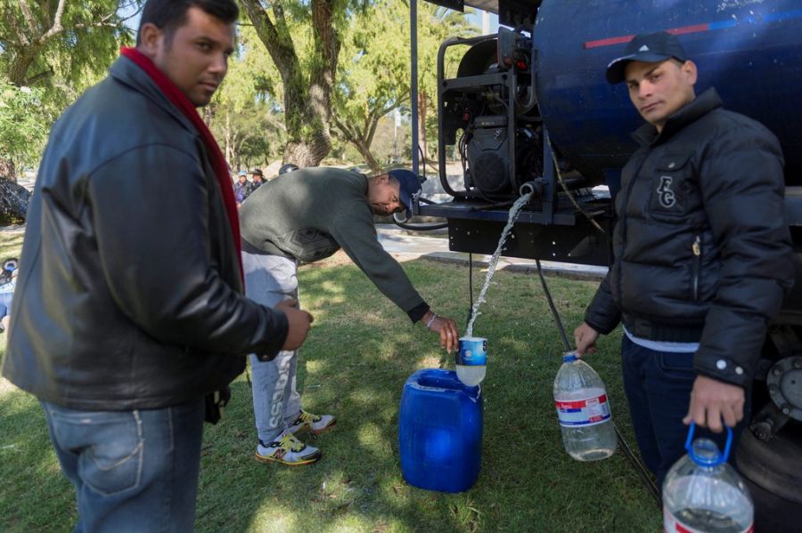  Los cubanos acamparon por varios días en el parque El Arbolito en Quito, para pedir a la embajada mexicana que los reciba en su país. (Foto: El Telégrafo)