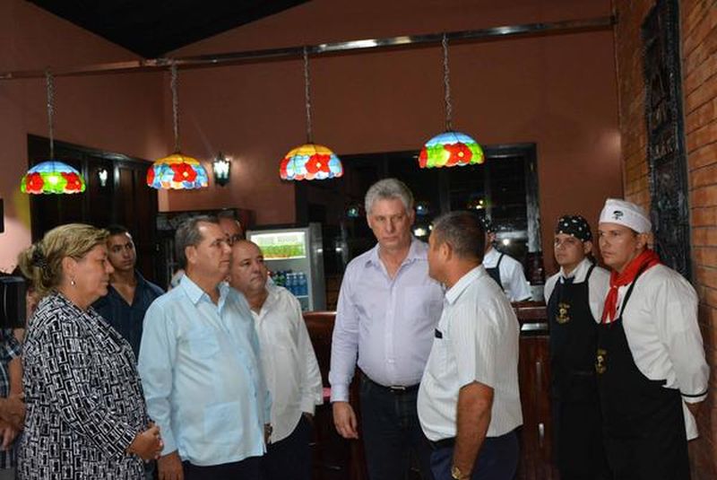 sancti spiritus en 26, comercio, gastronomia, miguel diaz-canel, 26 de julio