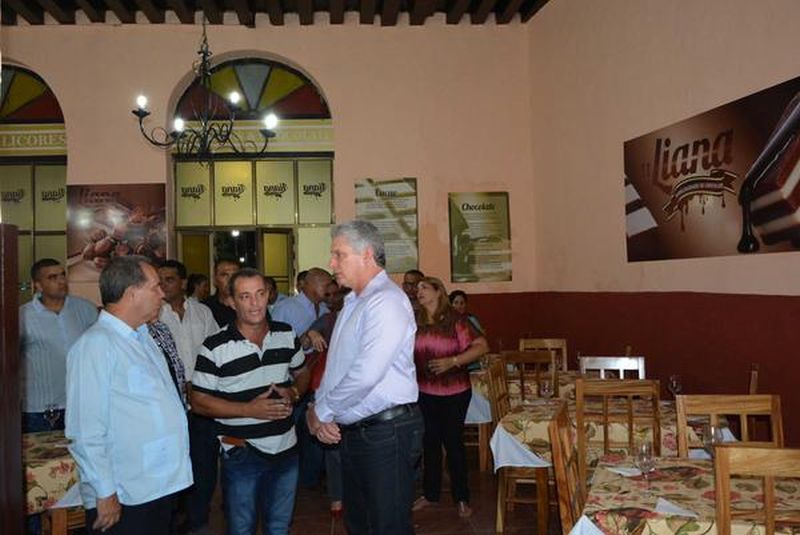 sancti spiritus en 26, comercio, gastronomia, miguel diaz-canel, 26 de julio