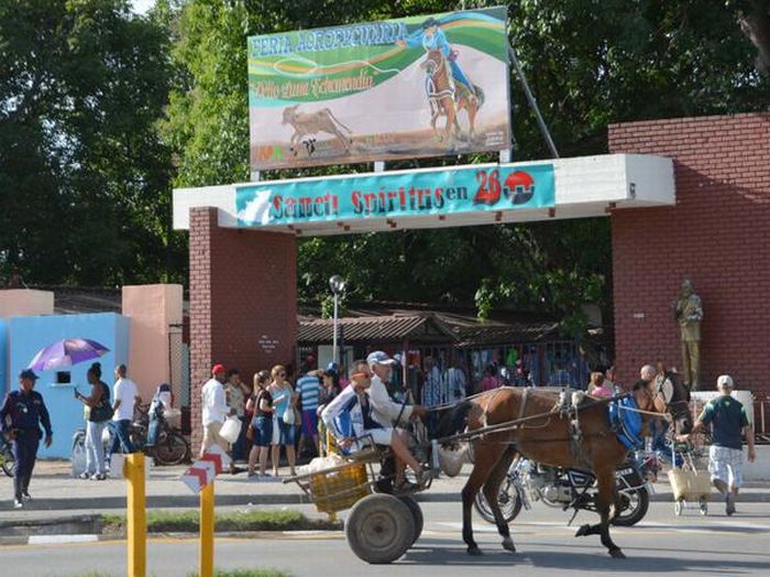 sancti spiritus en 26, parque de feria delio luna echemendia