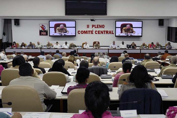 cuba, comite central del pcc, raul castro, economia cubana