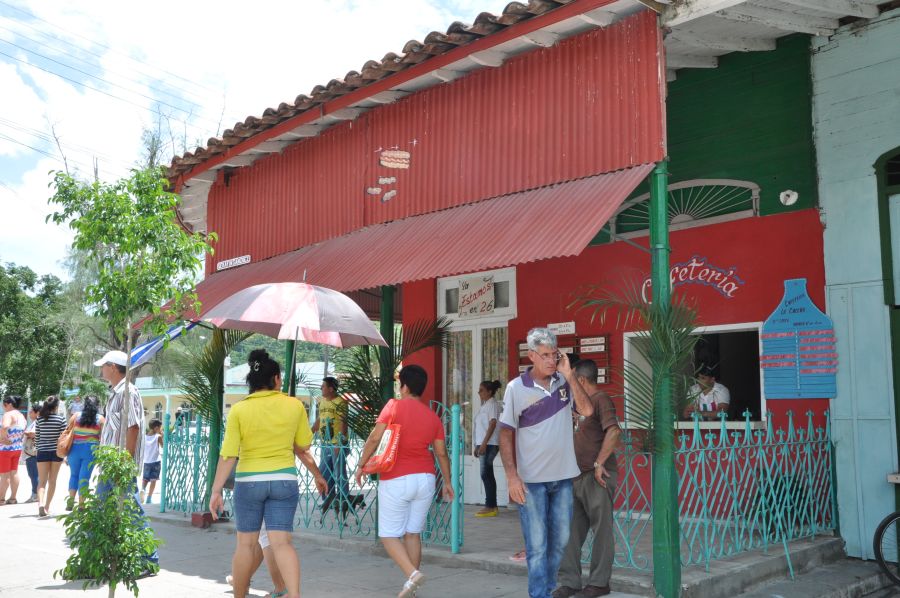 sancti spiritus en 26, zaza del medio, gastronomia, obras sociales, taguasco