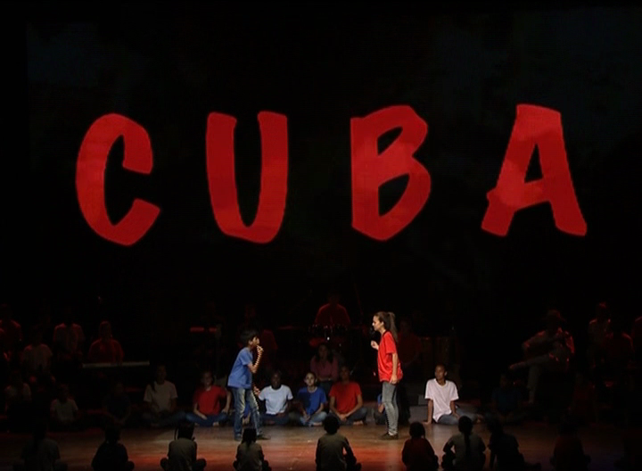 La Compañía de Teatro Infantil La Colmenita estrenó el espectáculo “Fidel entre nosotros”. (Foto: Radio Rebelde)