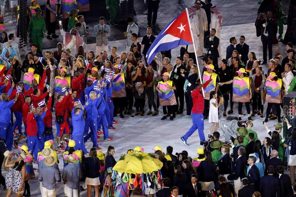 Desfile de la delegación de Cuba en la ceremonia de apertura de los Juegos Olímpicos de Río de Janeiro 2016. (Foto: ACN)