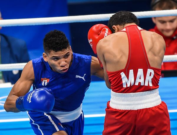  Yosbany Veitia (azul), venció al  marroquí Achraf Kharroubi en su debut en Río 2016. (Foto: ACN)