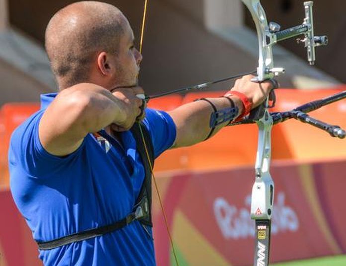 El arquero Adrián Puente se batió con hombres de calibre y terminbó en el lugar 17 en Río. (Foto: ACN)