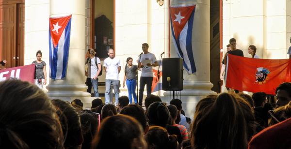 Mitin Estudiantil en la Universidad de La Habana. (Foto: ACN)