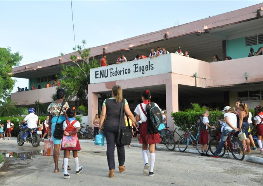 sancti spiritus, curso escolar, educacion