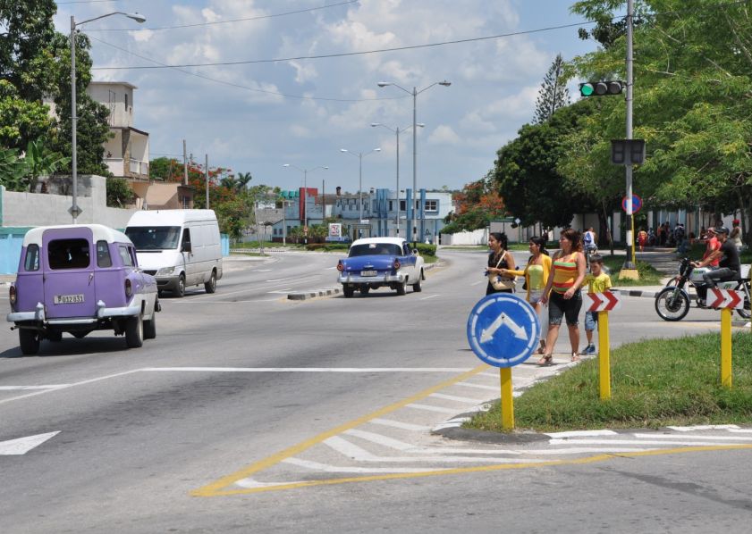 Hasta la fecha solo algo más del 64 por ciento de las personas naturales (particulares) ha cumplido con este deber fiscal. (Foto: Vicente Brito / Escambray)