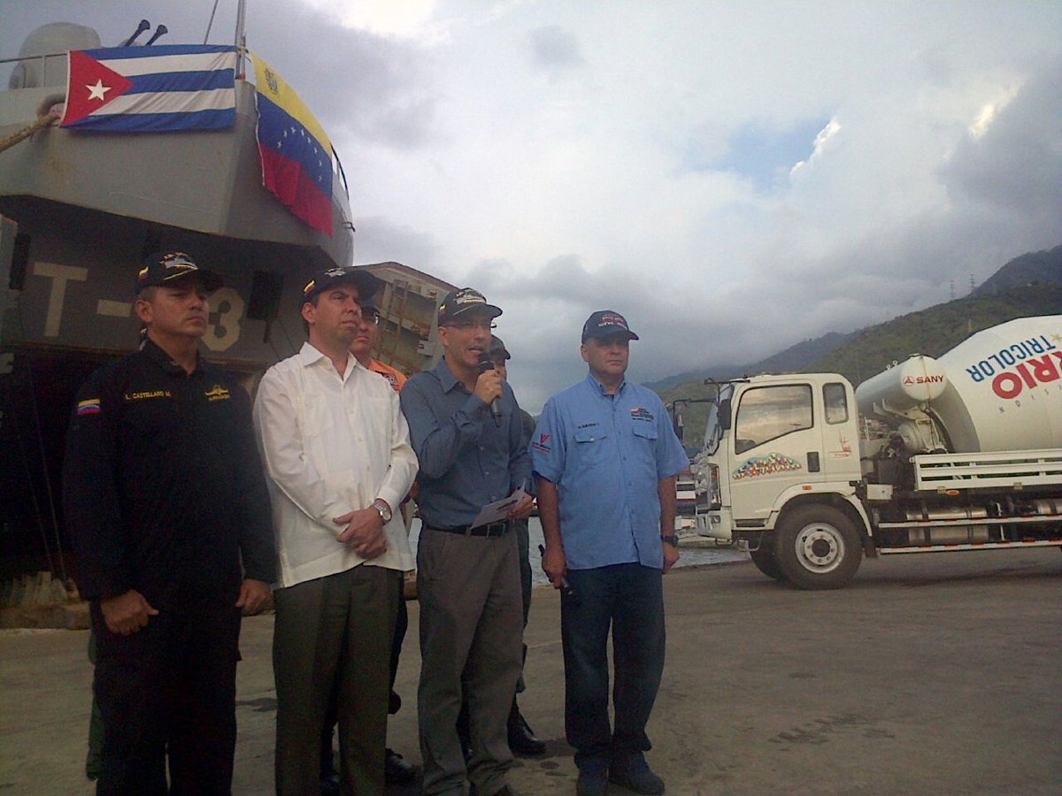 Arreaza indicó que el cargamento de 375 toneladas arribará a Santiago de Cuba en unos cuatro días. (Foto: TeleSUR)