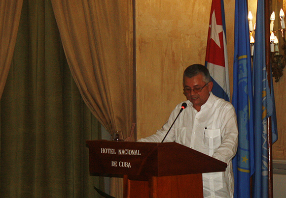 Alfedo González, viceministro de Salud Publica de Cuba, durante la clausura de la primera Reunión Regional para la Estrategia de Vigilancia y Control de las arbovirosis. (Foto: Cubadebate)