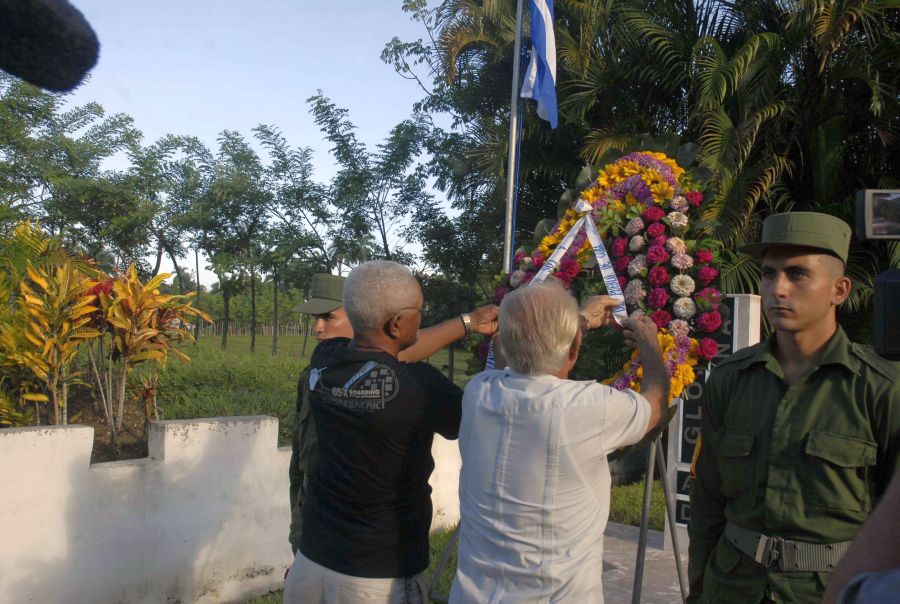 sancti spiritus, ernesto che guevara, el pedrero, fomento, frente de las villas, columna No 8 ciro redondo