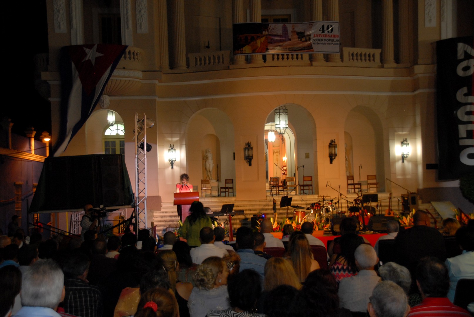 La gala rindió homenaje a los 40 años del Poder Popular. (Foto: Gerardo Legón)