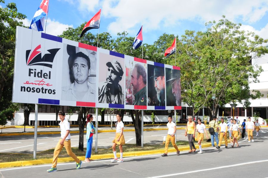 sancti spiritus, fidel castro, comandante en jefe fidel castro, revolucion cubana, pioneros cubanos