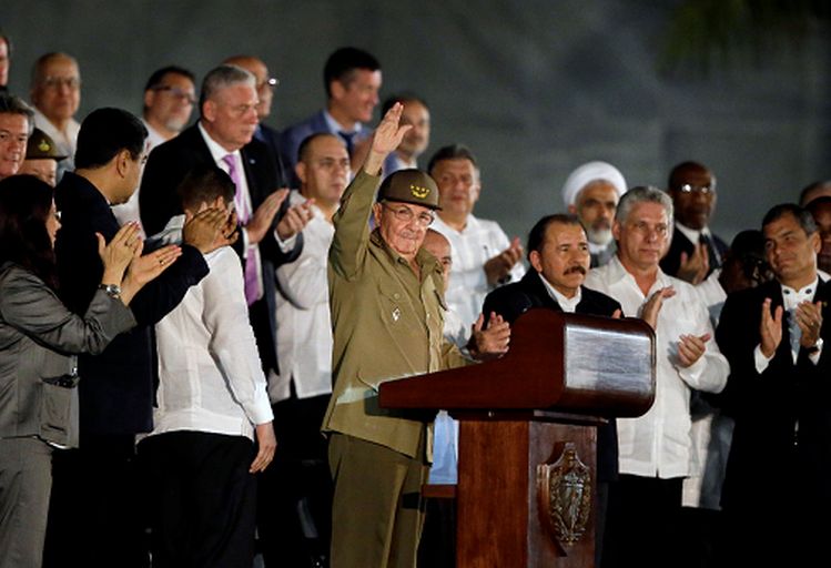 cuba, fidel castro, raul castro, plaza de la revolucion jose marti, revolucion cubana, comandante en jefe
