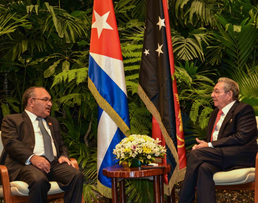 cuba, raul castro, primer ministro de papua nueva guinea