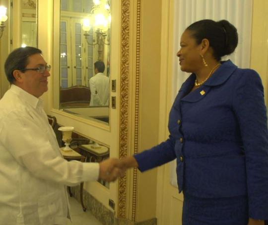 El canciller Bruno Rodríguez recibió a la Secretaria General de la Asociación de Estados del Caribe,  June Soomer.