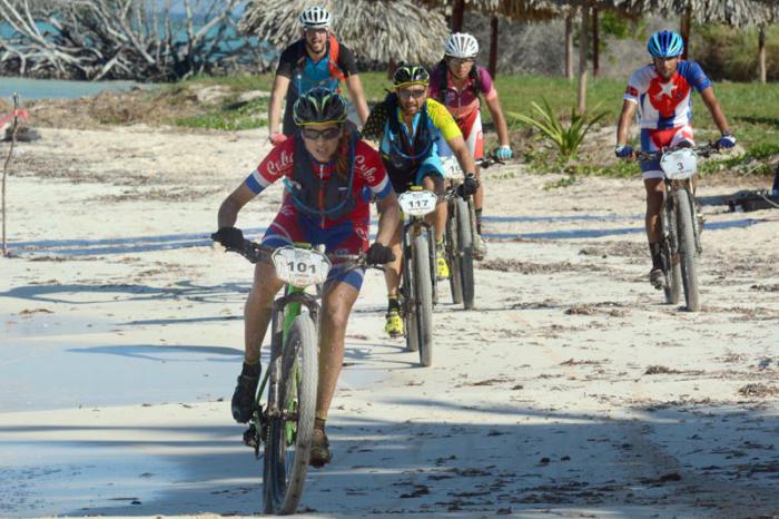 La última etapa de 70 kilómetros se corrió entre Viñales y la playa Cayo Jutía, en el occidente de Cuba.