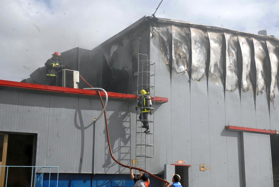 sancti spiritus, incendio, grupo electrogeno, energia electrica