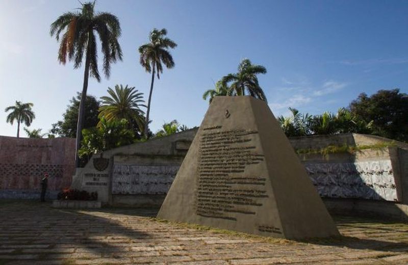 cuba, santiago de cuba, fidel castro ruz, santa ifigenia