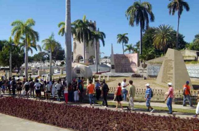 cuba, fidel castro, cementerio santa ifigenia, santiago de cuba