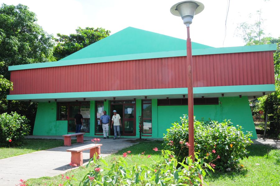 Gracias a la labor comunitaria el cine de Condado reabrió sus puertas con nuevas propuestas culturales.