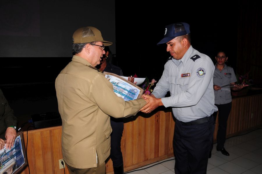 sancti spiritus, policia nacional revolucionaria, pnr, minint