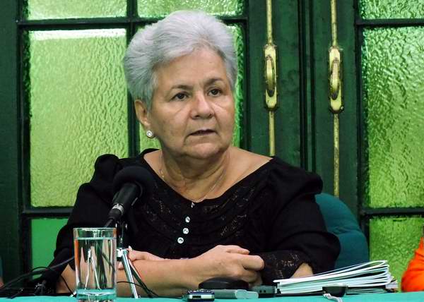 Gladys Bejerano enfatizó que una entidad solo puede ser eficaz cuando existe organización, disciplina, exigencia y planificación.