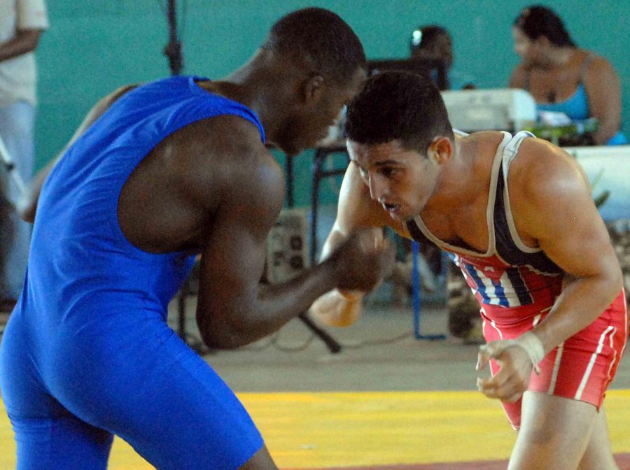 sancti spiritus, campeonato nacional de lucha, lucha grecorromana, javier dumenigo