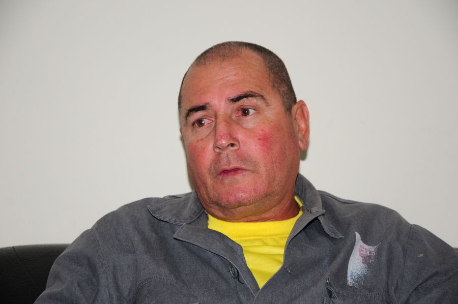 Juan Enrique Tojo asegura que la seguridad de los hombres es primordial. (Foto: Vicente Brito / Escambray)