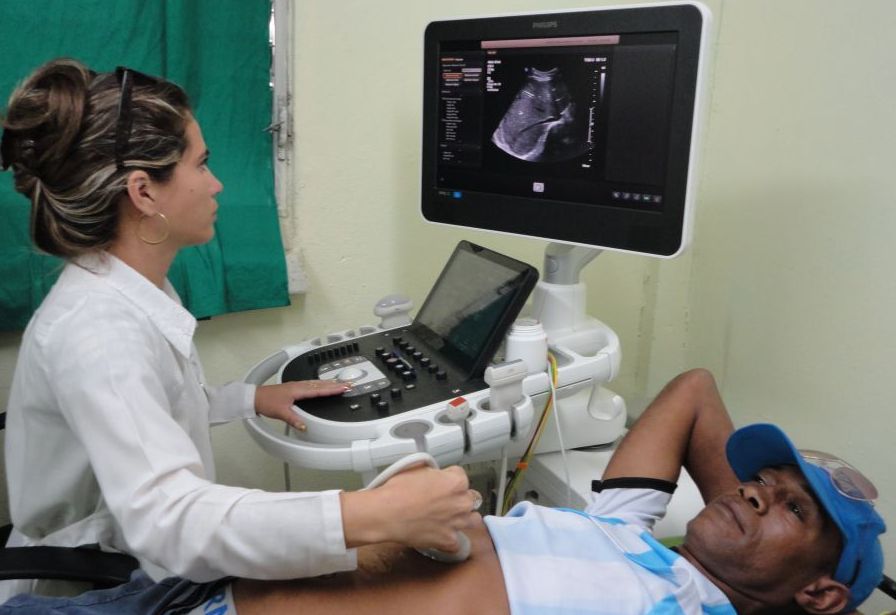 sancti spiritus, hospital provincial camilo cienfuegos, ultrasonido