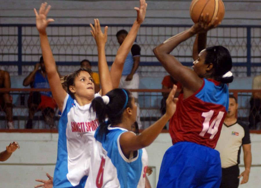 sancti spiritus, baloncesto femenino