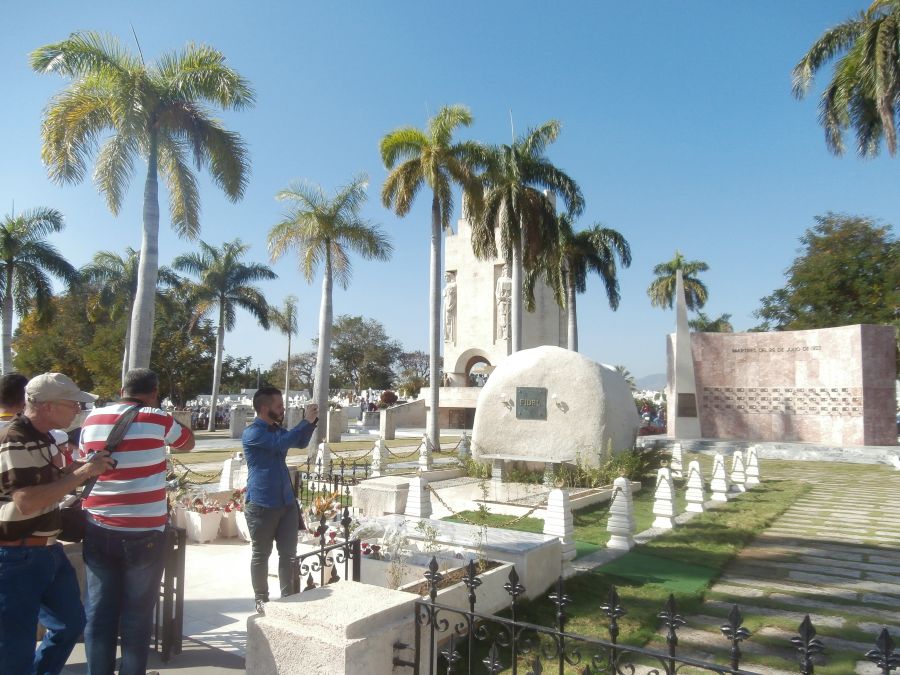 sancti spiritus, radio sancti spiritus, santiago de cuba, fidel castro, santa ifigenia