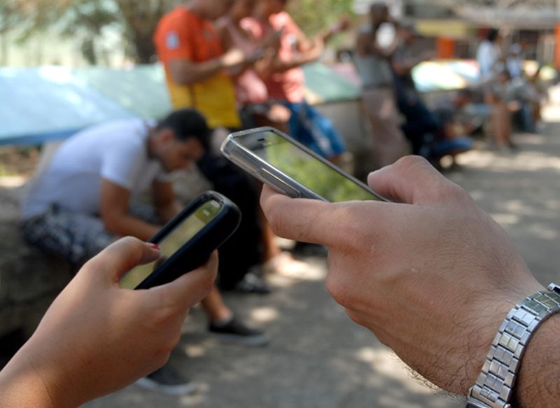 telefonía móvil, aplicaciones, gobierno, Cuba, Poder Popular