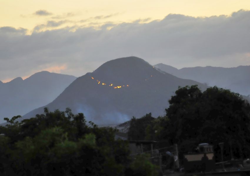 sancti spiritus, incendio forestal