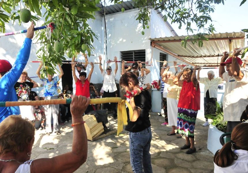 sancti spiritus, fomento, casa del abuelo, adulto mayor, envejecimiento poblacional