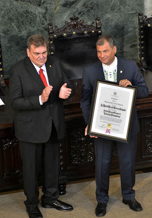 cuba, ecuador, rafael correa, universidad de la habana, honoris causa