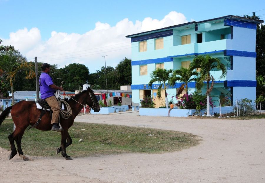 sancti spiritus, comunidades, reanimacion de comunidades, plan turquino, viales, economia espirituana, poder popular, cultura, inder