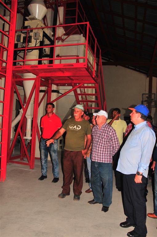 Machado Ventura, molino arrocero, Sancti Spíritus, Cuba