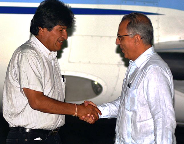 Cuba, Bolivia, Evo Morales