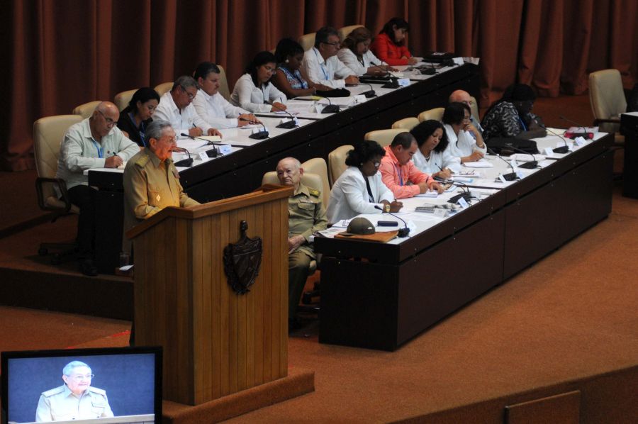 cuba, economia cubana, asamblea nacional del poder popular, diputados cubanos, parlamento cubano, raul castro, trabajo por cuenta propia, venezuela