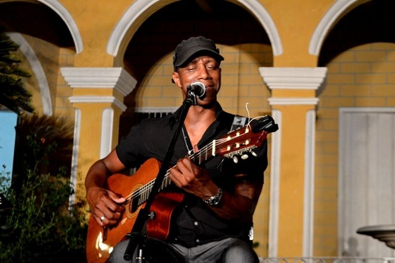 sancti spiritus, teatro principal, tony avila, musica cubana