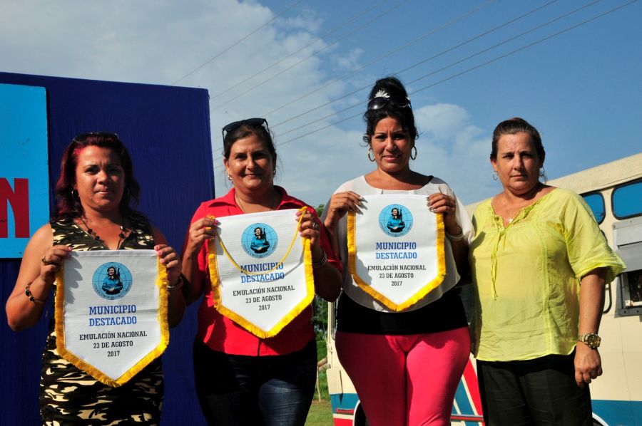 sancti spiritus, federacion de mujeres cubanas, la sierpe, fmc