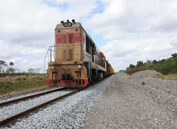 Cuba, ferrocarril, Rusia