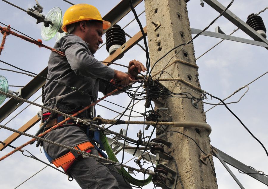 sancti spiritus, electricidad, huracan irma, yaguajay, empresa electrica