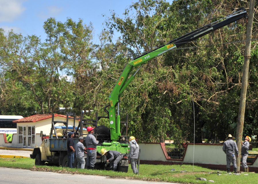 sancti spiritus, huracan irma, empresa electrica, yaguajay, electricidad