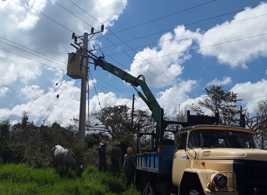 sancti spiritus, huracan irma, redes electricas, electricidad, yaguajay, servicio electrico