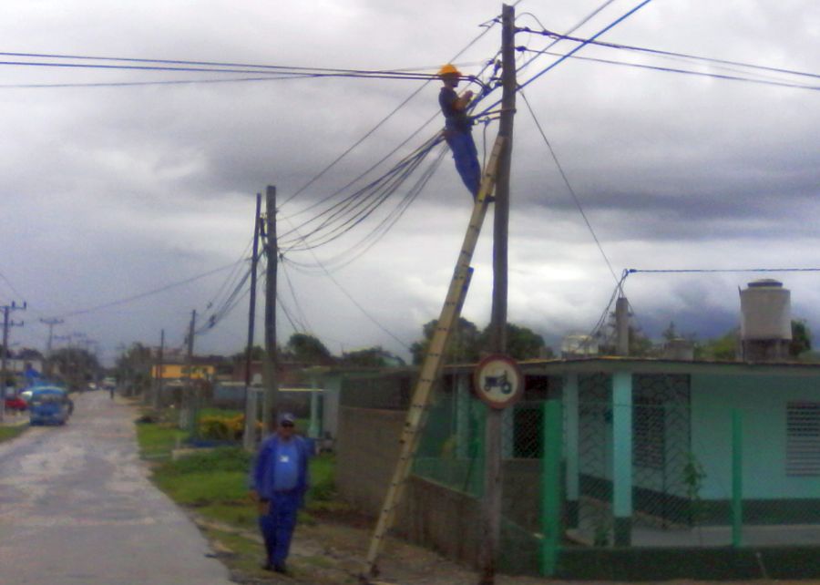 sancti spiritus, huracan irma, etecsa, comunicaciones, telefonia fija, radiocuba