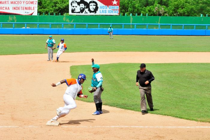 los gallos, 52 serie nacional de beisbol